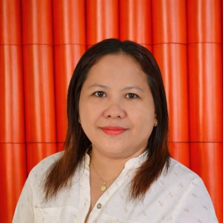 Mary Empeynado, Sales Development Representative at Customized Boba Cups